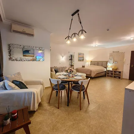 влас комплекс амфора , студио 704 Свети-Влас