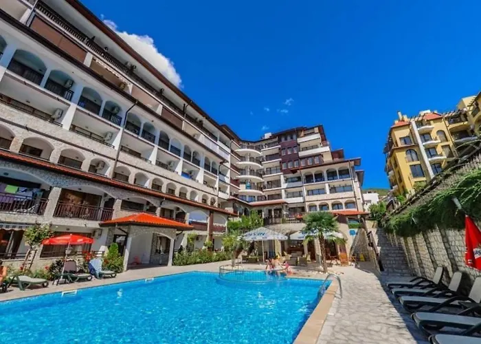 Apartman влас комплекс амфора , студио 704