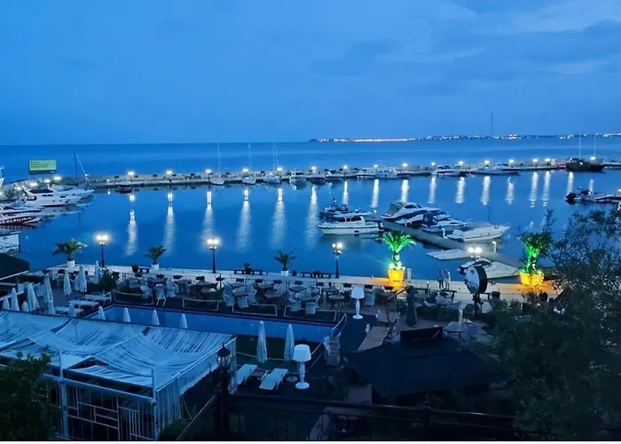 Apartament влас комплекс амфора , студио 704 *