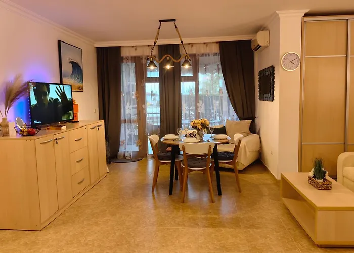 влас комплекс амфора , студио 704 Apartament